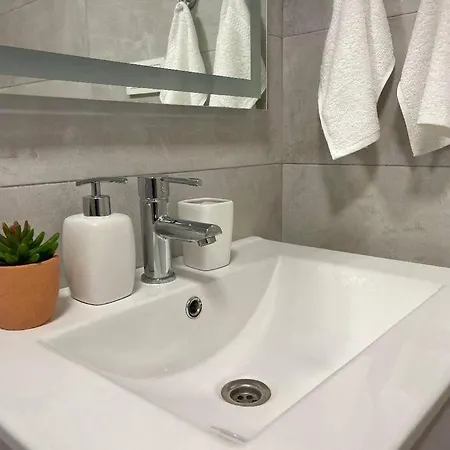 Lux Jardin, 2, Torrevieja Apartment *